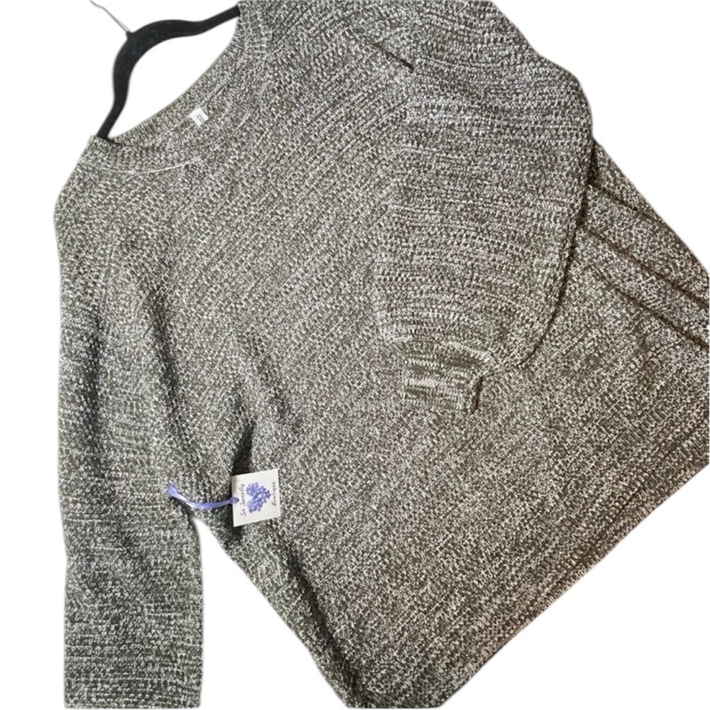 NWT! Hadley Olive Balloon Sleeve Crewneck Sweater